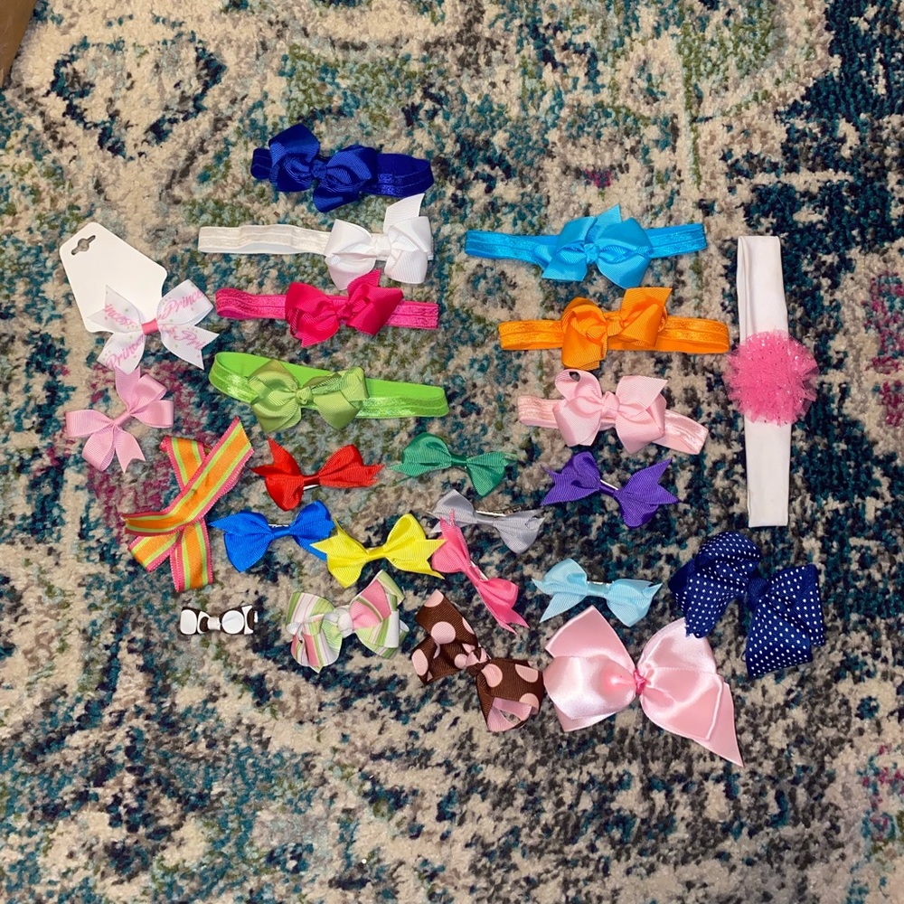 Newborn headbands and bows will not separate